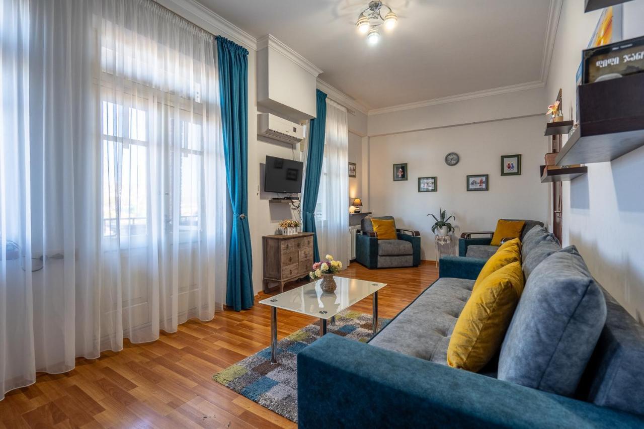 Golden View Apartment Tbilisi Exteriör bild
